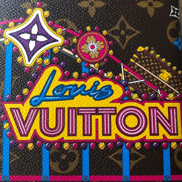 LOUIS VUITTON ROLLER COASTER CLEMENCE NOTEBOOK NWT - Picture 15 of 16